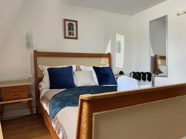 Le Chene Fleuri Bed & Breakfast Chartres Exterior photo