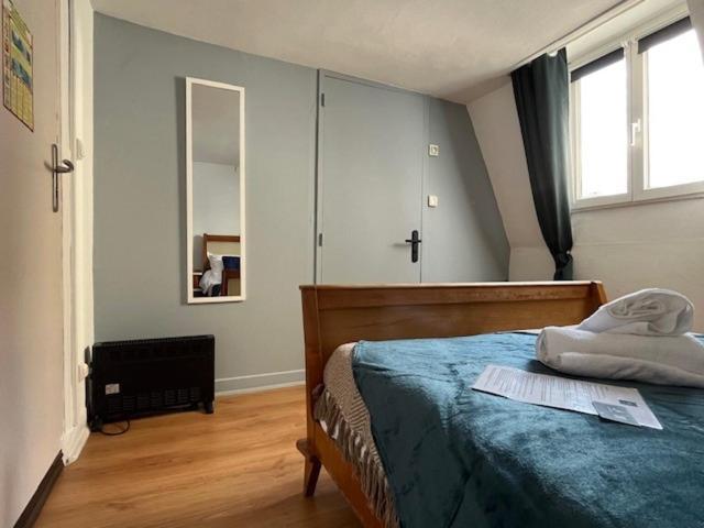 Le Chene Fleuri Bed & Breakfast Chartres Exterior photo